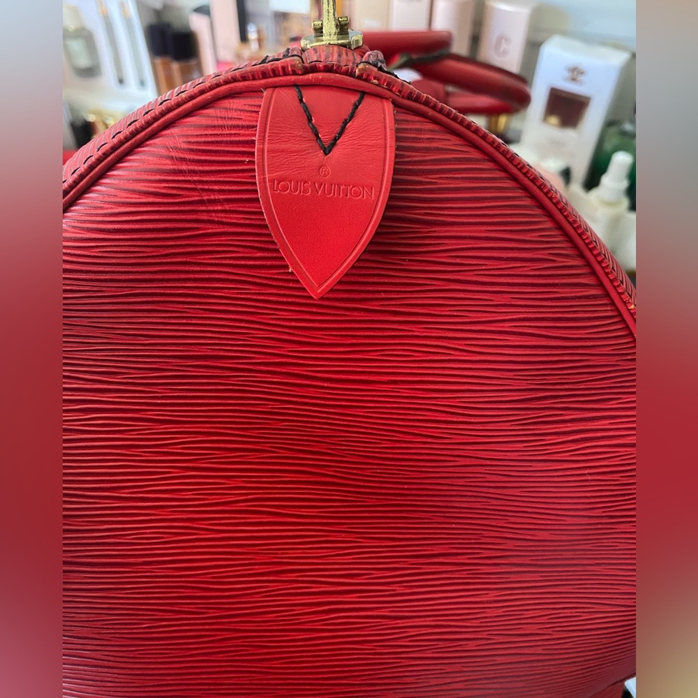 LOUIS VUITTON 'KEEPALL 60' RED EPI DUFFLE BAG - Picture 11 of 15